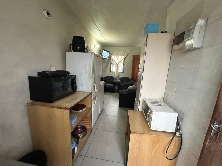 2 Bedroom Property for Sale in Pelican Park Western Cape